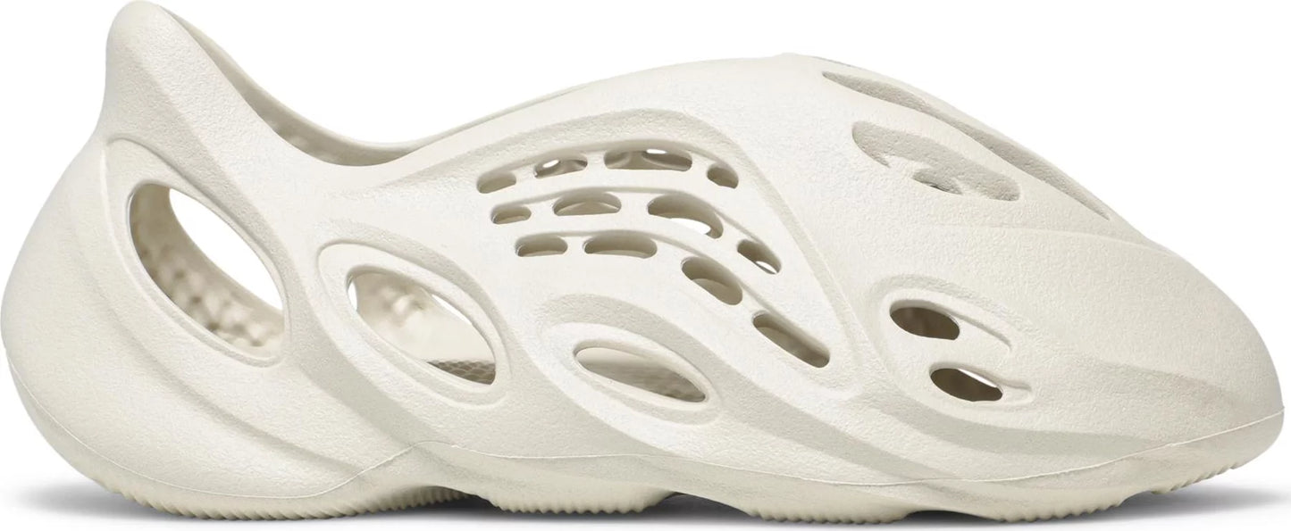 Yeezy Foam RNR Ararat